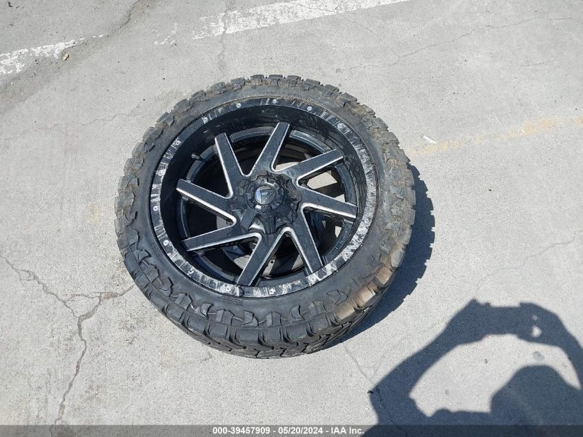 2008 GMC Yukon Sle VIN: 1GKFC13C98J133475 Lot: 39457909