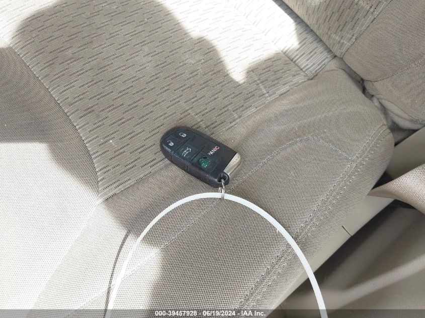 2012 Chrysler 300 VIN: 2C3CCAAG0CH246007 Lot: 39457928