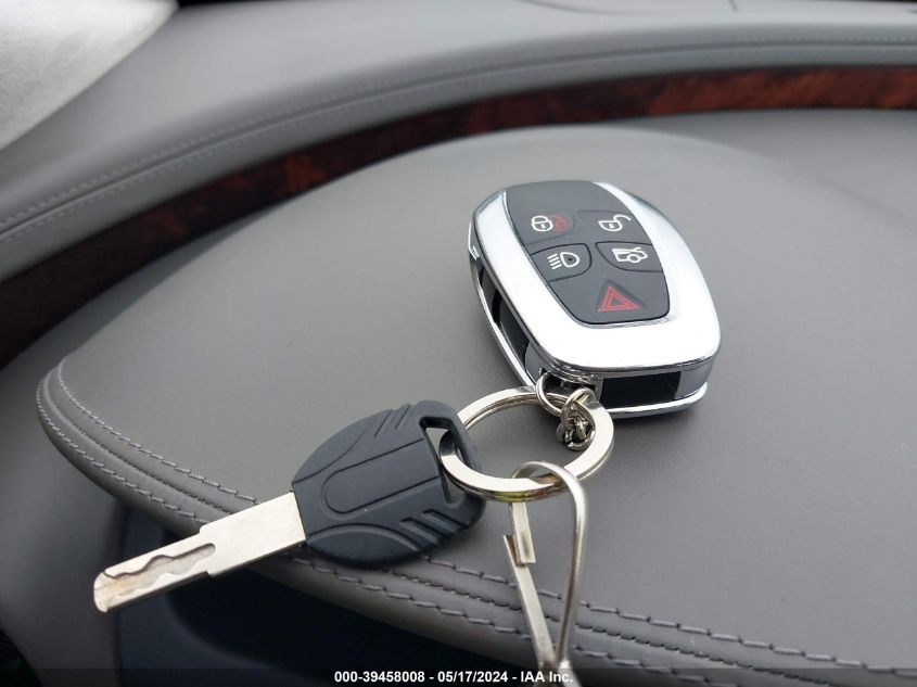 2011 Jaguar Xj VIN: SAJWA1CB4BLV04497 Lot: 39458008