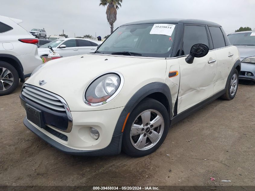 2015 Mini Hardtop Cooper VIN: WMWXS5C5XFT828557 Lot: 39458034