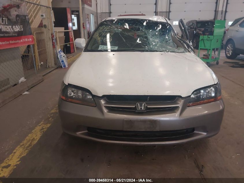 2000 Honda Accord 2.3 Lx VIN: 1HGCG5647YA149111 Lot: 39458314