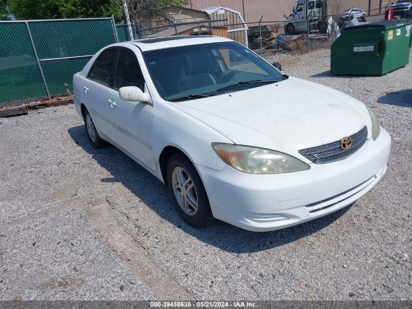 2004 Toyota Camry Le VIN: 4T1BE32K24U275695 Lot: 39458638