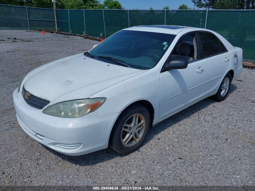 2004 Toyota Camry Le VIN: 4T1BE32K24U275695 Lot: 39458638