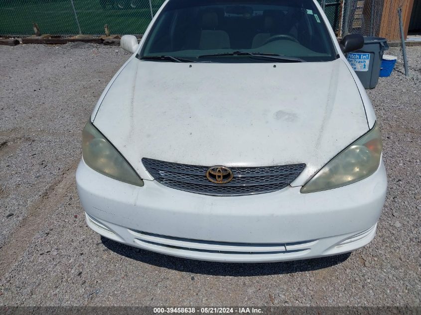 2004 Toyota Camry Le VIN: 4T1BE32K24U275695 Lot: 39458638