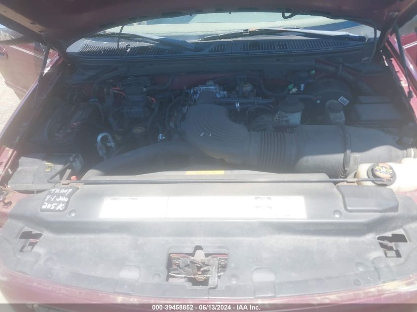 1998 Ford Expedition Eddie Bauer/Xlt VIN: 1FMPU18LXWLB90738 Lot: 39458852