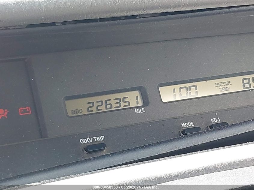 2002 Toyota Avalon Xl VIN: 4T1BF28B72U262162 Lot: 39458958