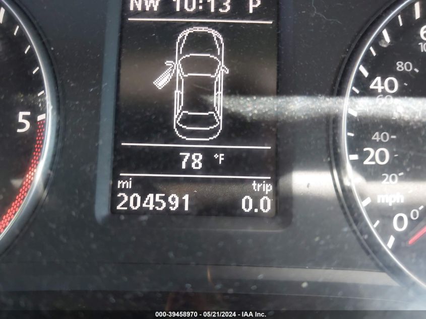 2013 Volkswagen Passat 2.0L Tdi Se VIN: 1VWBN7A37DC033946 Lot: 39458970