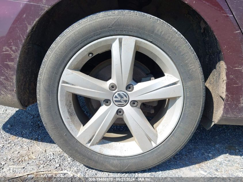 2013 Volkswagen Passat 2.0L Tdi Se VIN: 1VWBN7A37DC033946 Lot: 39458970