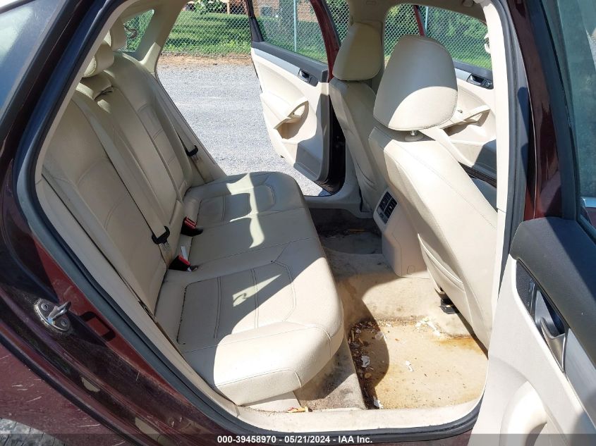 2013 Volkswagen Passat 2.0L Tdi Se VIN: 1VWBN7A37DC033946 Lot: 39458970