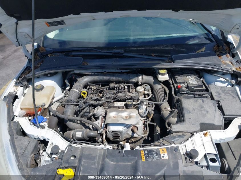 2017 Ford Focus Se VIN: 1FADP3FE3HL305865 Lot: 39459014