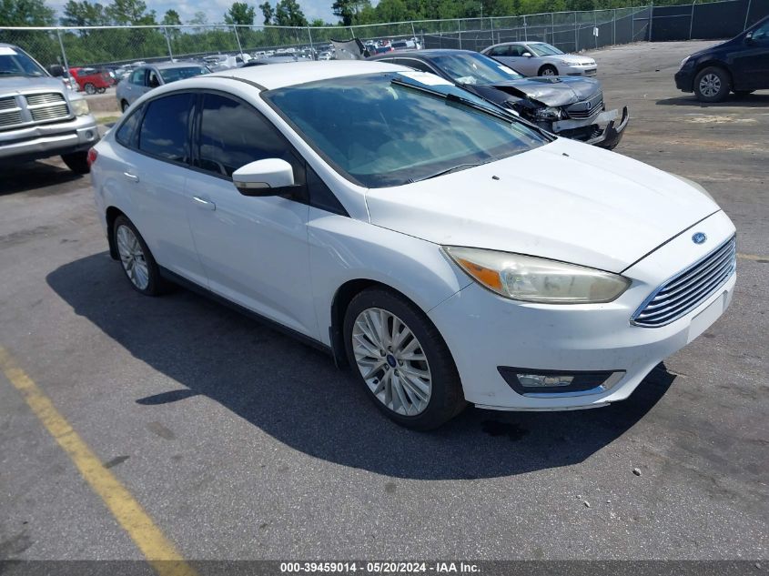 2017 Ford Focus Se VIN: 1FADP3FE3HL305865 Lot: 39459014