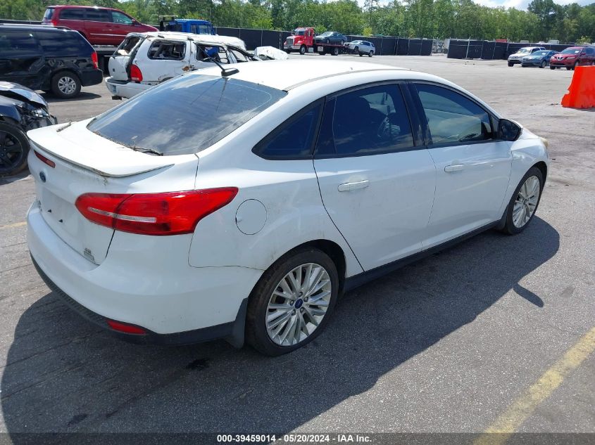 2017 Ford Focus Se VIN: 1FADP3FE3HL305865 Lot: 39459014