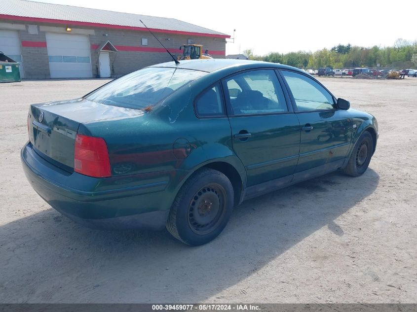 2000 Volkswagen Passat Gls VIN: WVWMA23B0YP295899 Lot: 39459077