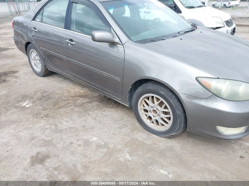 2005 Toyota Camry Se VIN: 4T1BE32K15U641048 Lot: 39459088