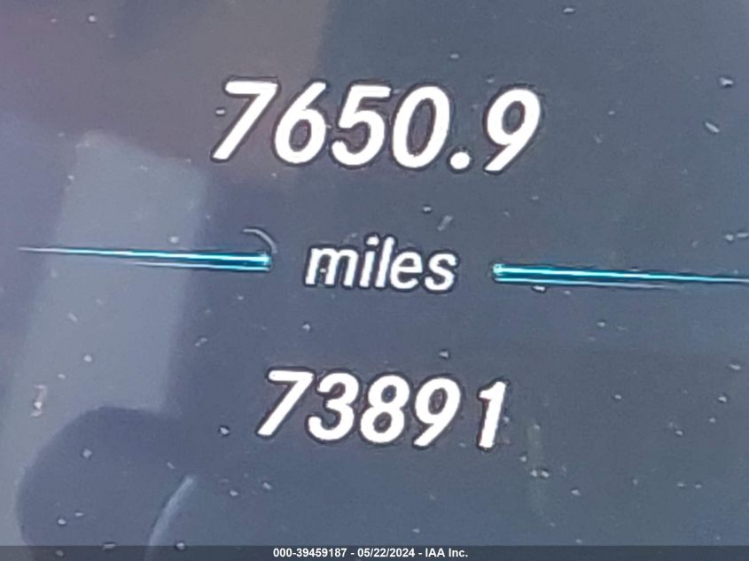 2018 MERCEDES-BENZ E 300 300 - WDDZF4JB8JA349616