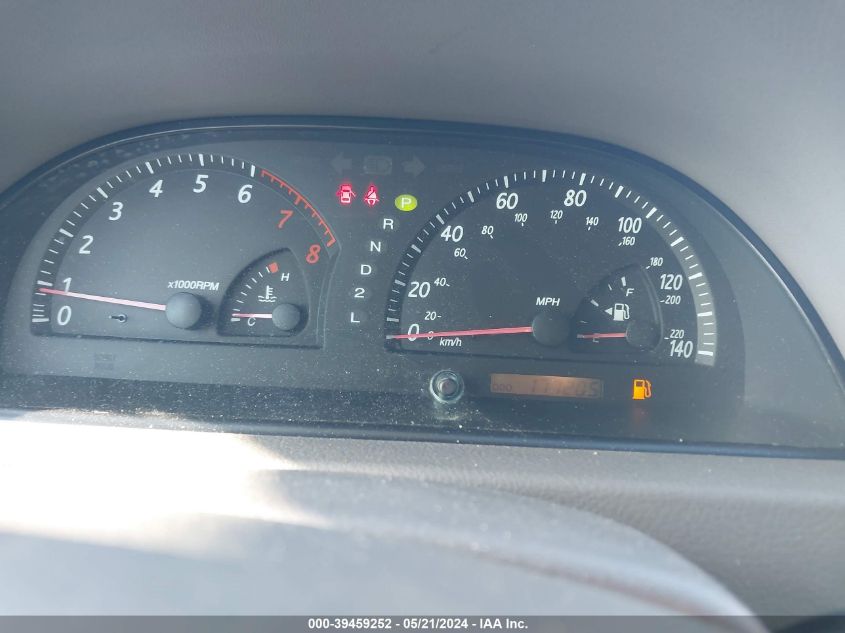 2004 Toyota Camry Le VIN: 4T1BE32K24U869557 Lot: 39459252