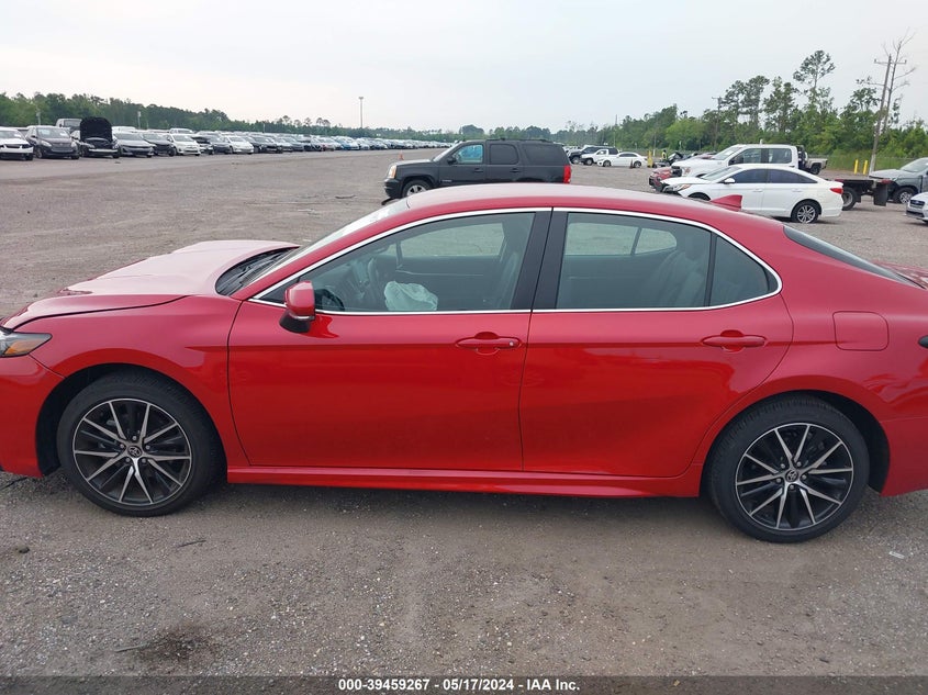 2024 TOYOTA CAMRY SE - 4T1G11AK0RU213484