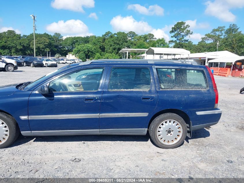 2001 Volvo V70 2.4T VIN: YV1SW58D812105428 Lot: 39459311