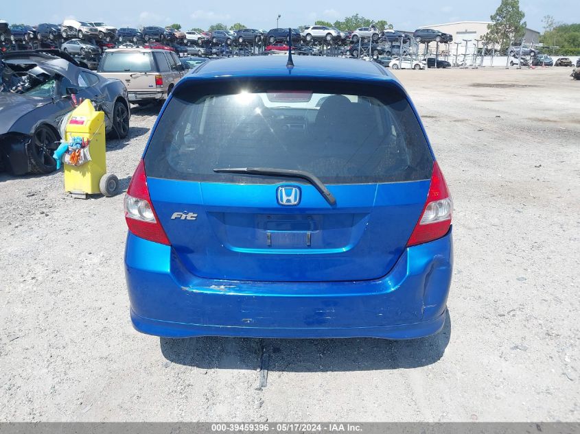 2008 Honda Fit Sport VIN: JHMGD38688S042041 Lot: 39459396