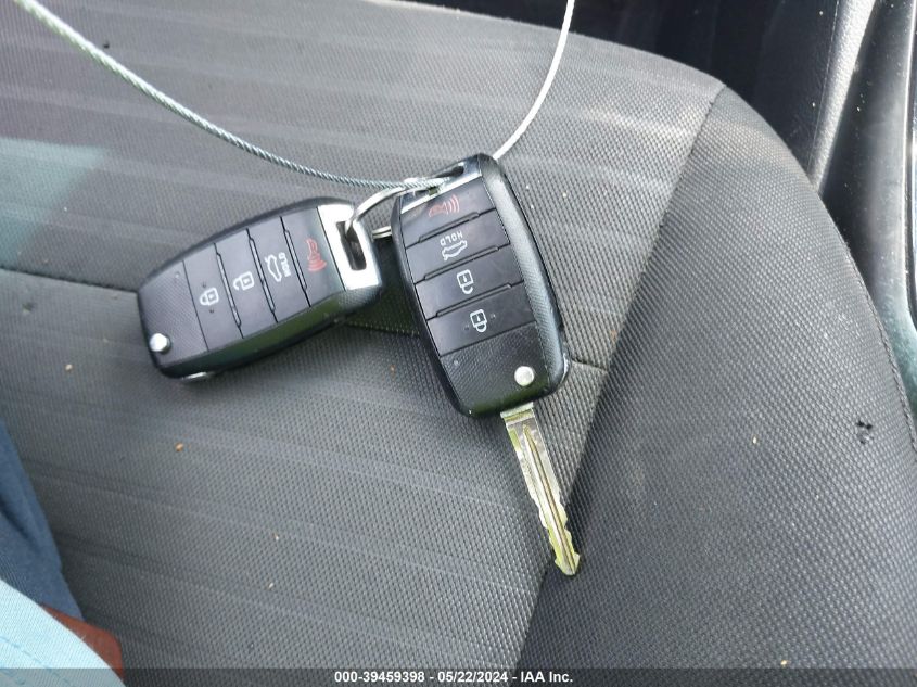 2018 Kia Forte S VIN: 3KPFL4A73JE201646 Lot: 39459398