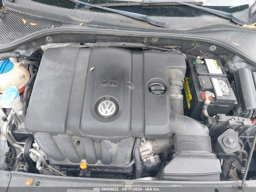 2012 Volkswagen Passat 2.5L Sel Premium VIN: 1VWCH7A31CC013668 Lot: 39459622