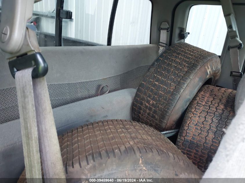 2000 Ford F-150 Lariat/Work Series/Xl/Xlt VIN: 1FTRX17W6YNC18171 Lot: 39459640