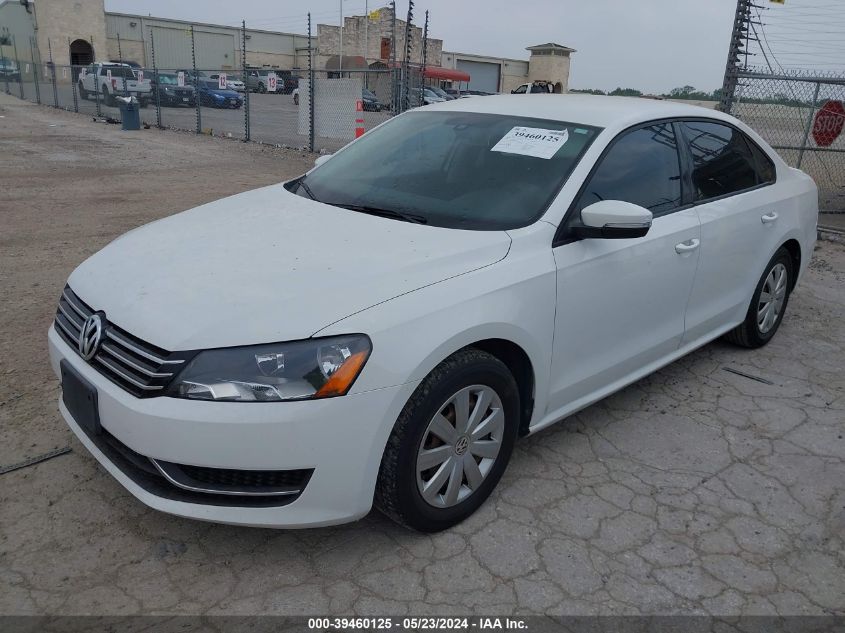 2013 Volkswagen Passat 2.5L S VIN: 1VWAP7A33DC066318 Lot: 39460125