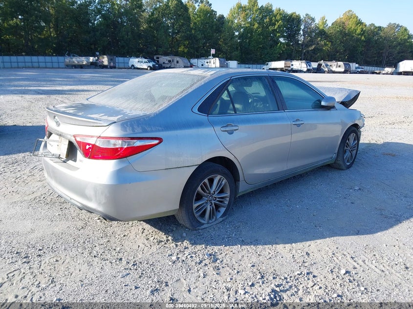 2016 TOYOTA CAMRY auction photo 4