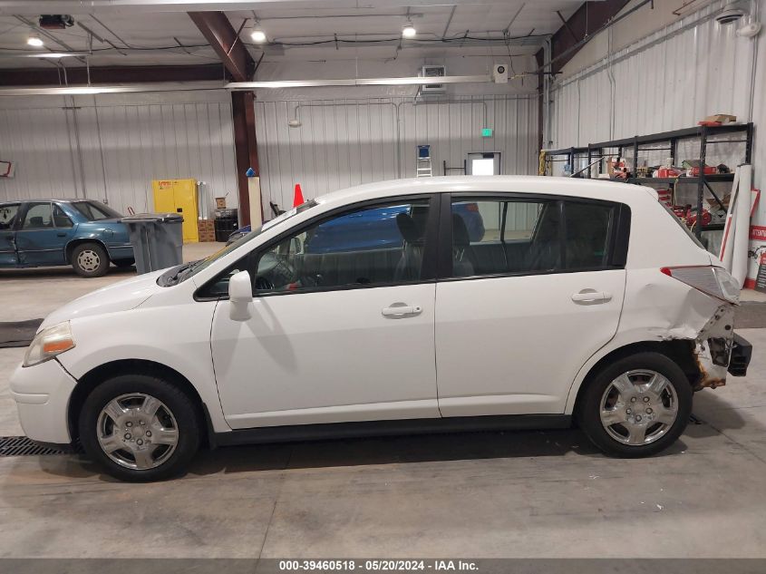 2009 Nissan Versa 1.8S VIN: 3N1BC13EX9L396857 Lot: 39460518