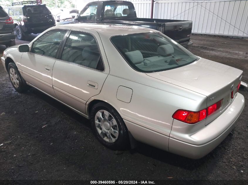 2000 Toyota Camry Le V6 VIN: 4T1BF22K7YU954875 Lot: 39460595