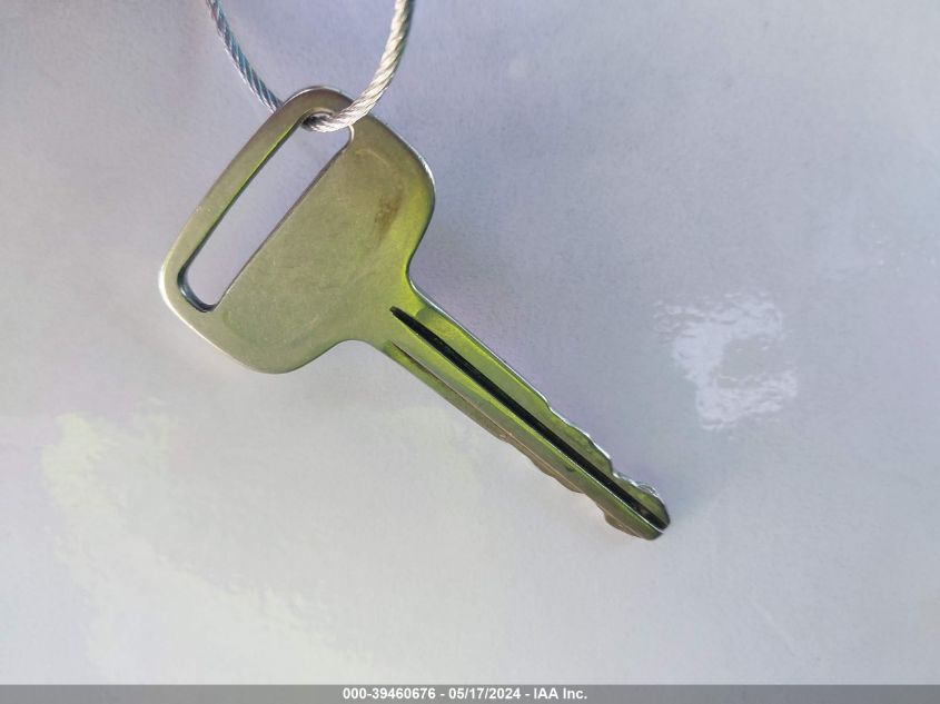 2000 Toyota Tundra Sr5 V8 VIN: 5TBRT3417YS022470 Lot: 39460676