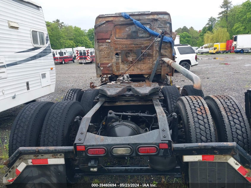 2016 Volvo Vn Vnl VIN: 4V4NC9EH2GN936333 Lot: 39460694