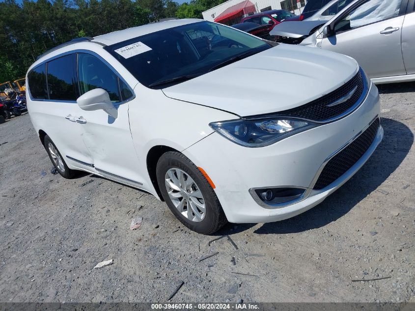 2017 Chrysler Pacifica Touring-L VIN: 2C4RC1BG1HR590905 Lot: 39460745