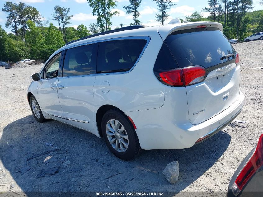 2017 Chrysler Pacifica Touring-L VIN: 2C4RC1BG1HR590905 Lot: 39460745