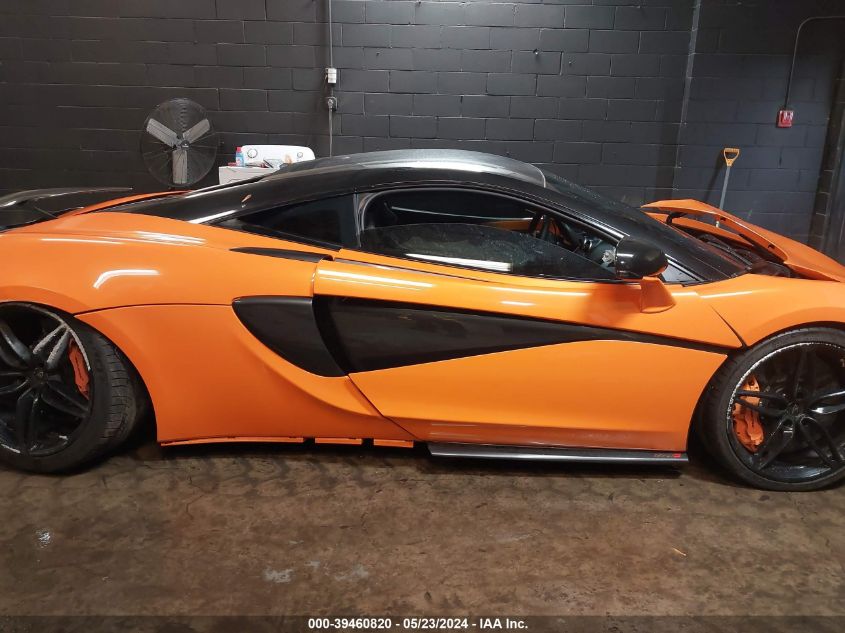 2016 Mclaren 570S VIN: SBM13DAA8GW000904 Lot: 39460820