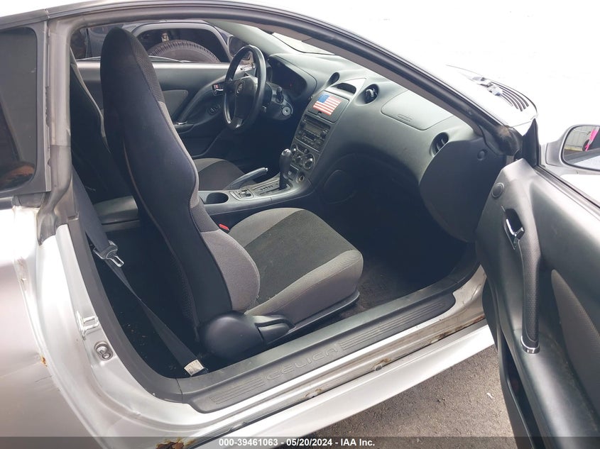 2003 Toyota Celica Gt VIN: JTDDR32T130158609 Lot: 39461063