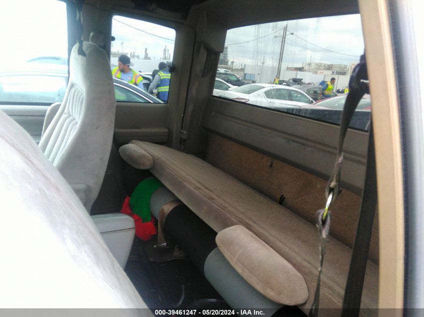 1997 Chevrolet C1500 Fleetside VIN: 2GCEC19RXV1182371 Lot: 39461247