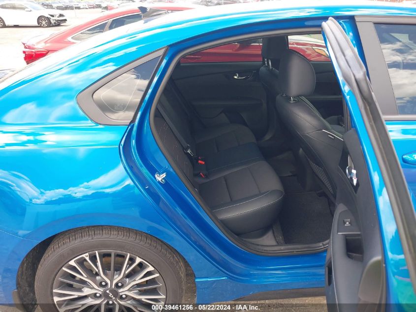 2023 Kia Forte Gt-Line VIN: 3KPF54AD9PE686965 Lot: 39461256