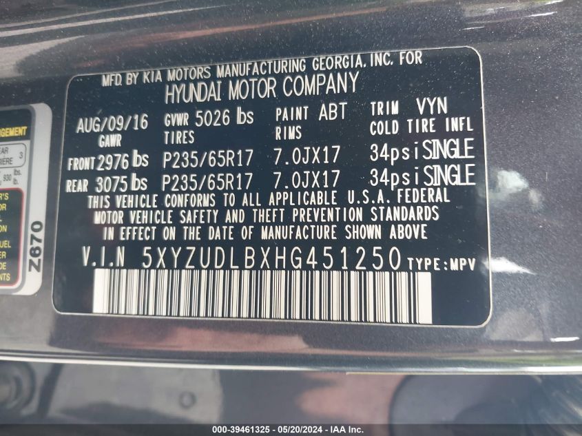 2017 Hyundai Santa Fe Sport 2.4L VIN: 5XYZUDLBXHG451250 Lot: 39461325