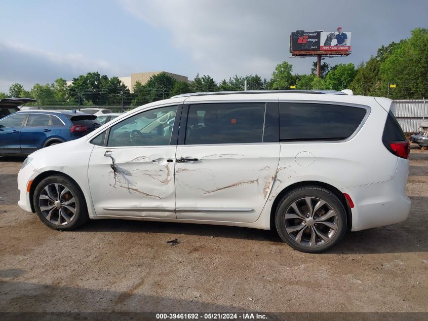 2017 Chrysler Pacifica Limited VIN: 2C4RC1GG0HR544782 Lot: 39461692