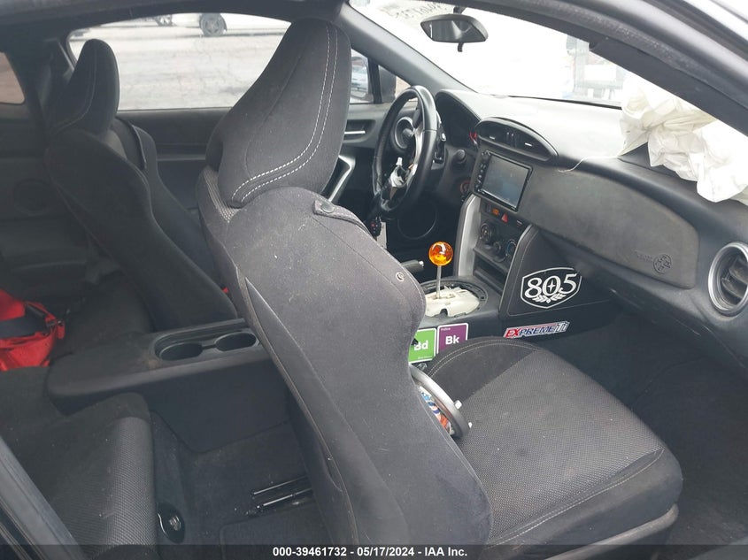 2017 Toyota 86 VIN: JF1ZNAA13H8702886 Lot: 39461732