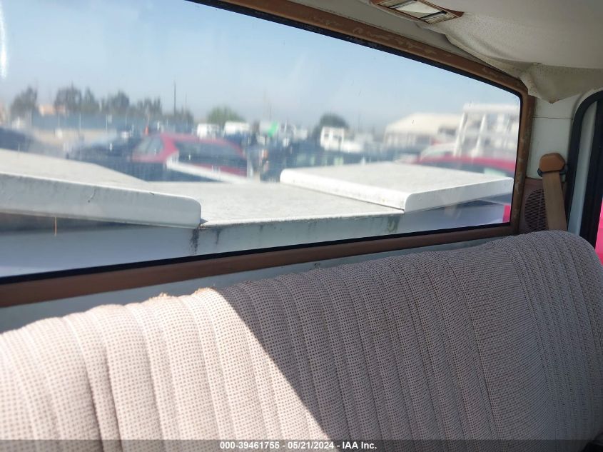 1989 GMC Sierra K2500 VIN: 1GTFK24K0KE540031 Lot: 39461755