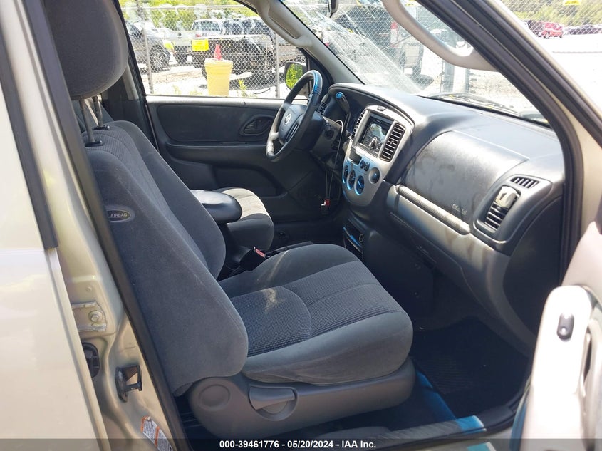 2003 Mazda Tribute Lx V6 VIN: 4F2CZ94173KM12726 Lot: 39461776