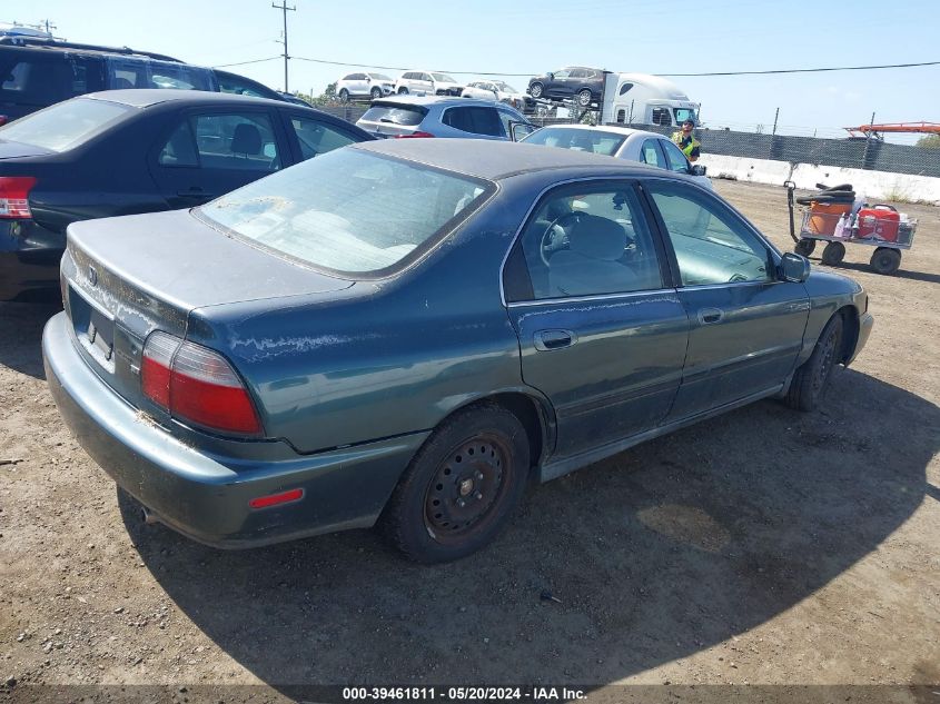 1996 Honda Accord Lx/Ex VIN: 1HGCD5634TA241740 Lot: 39461811