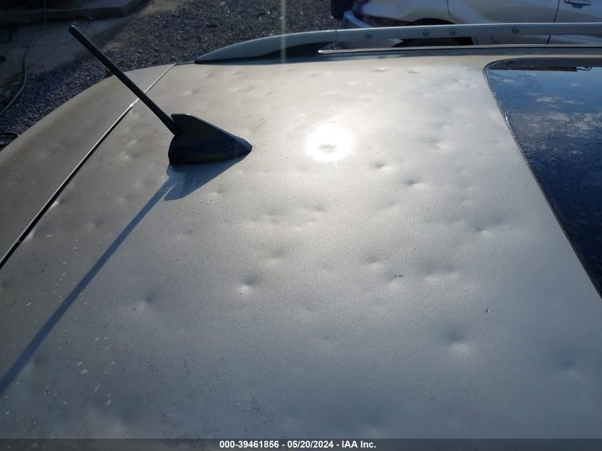 2018 Ford Escape Titanium VIN: 1FMCU9J92JUB31035 Lot: 39461856