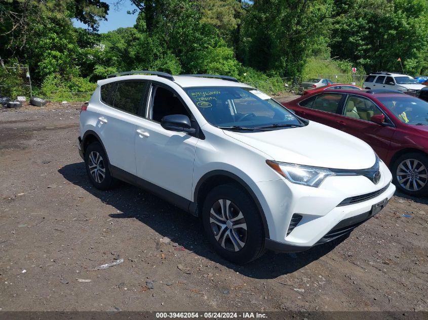 JTMBFREV1HJ171409 2017 Toyota Rav4 Le