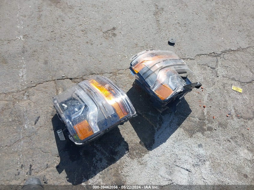 2018 Chevrolet Silverado 1500 2Lt VIN: 3GCUKREC5JG515608 Lot: 39462056