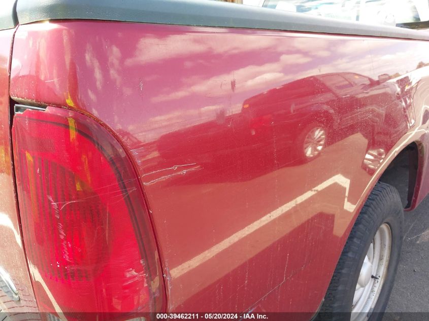 2000 Ford F-150 Work Series/Xl/Xlt VIN: 2FTZF1722YCA51796 Lot: 39462211