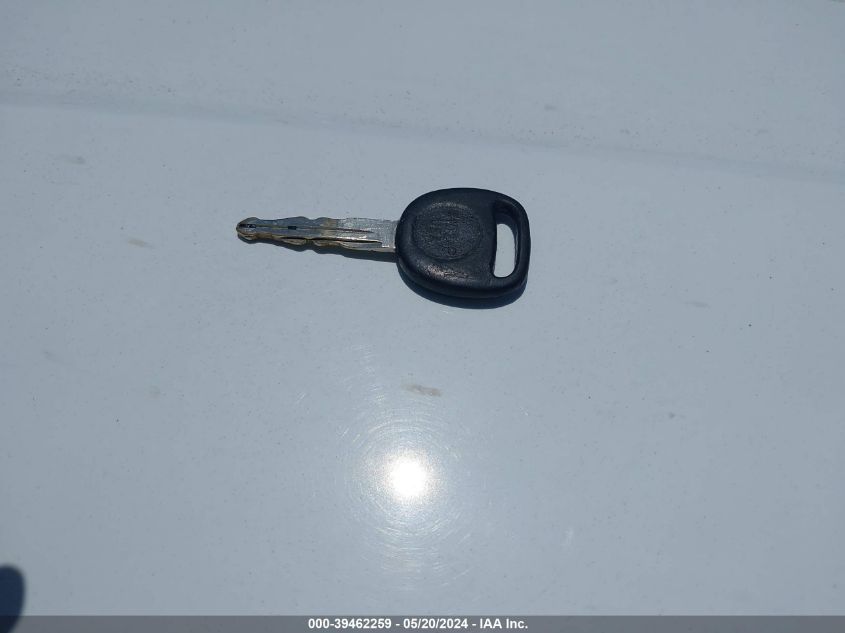 2000 GMC Sierra 1500 Sl VIN: 1GTEC14W3YZ192152 Lot: 39462259