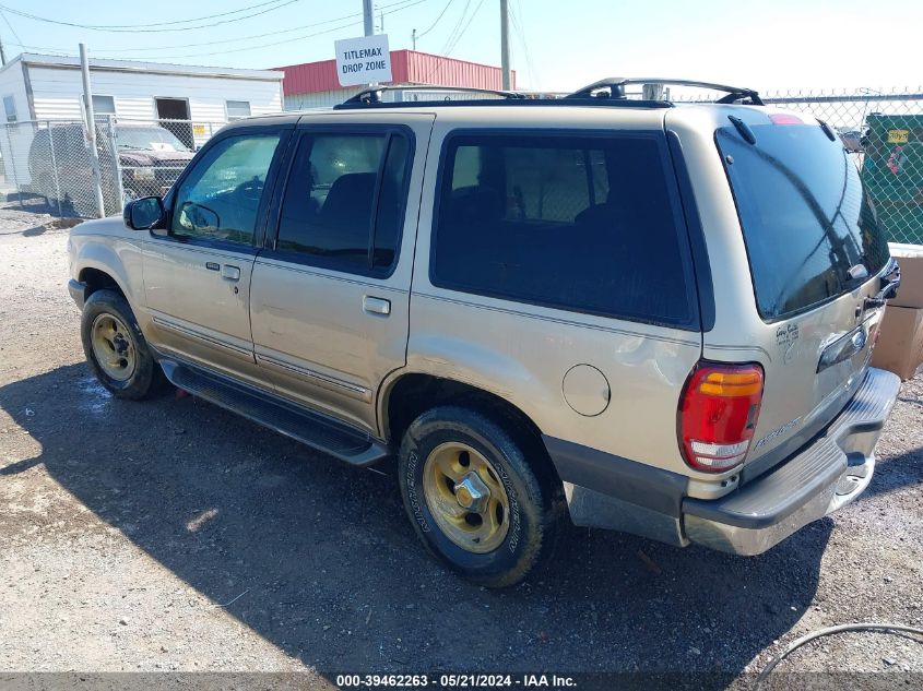 2000 Ford Explorer Xlt VIN: 1FMZU63E4YZB15032 Lot: 39462263